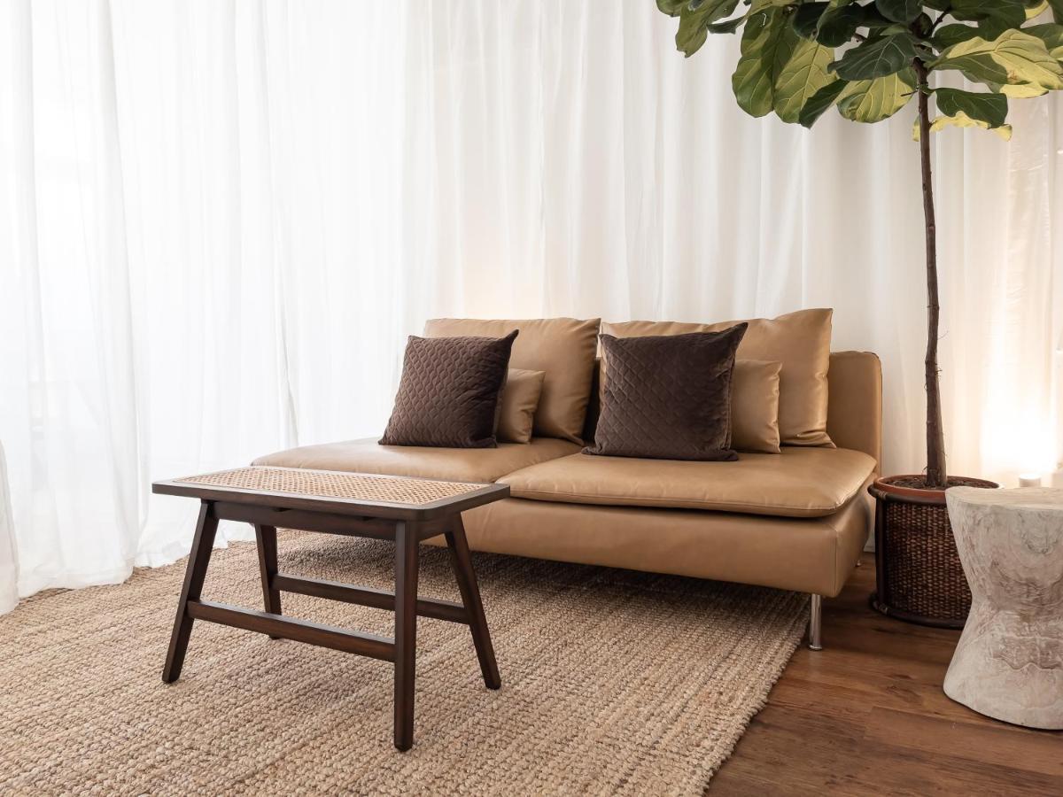 The Chamberlin, Powell & Bon, By The Design Traveller Lägenhet London Exteriör bild